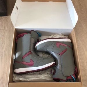 Nike Snowboard boots